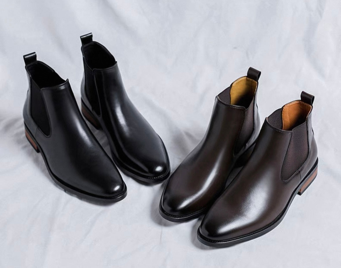 Elegant Chelsea Boots
